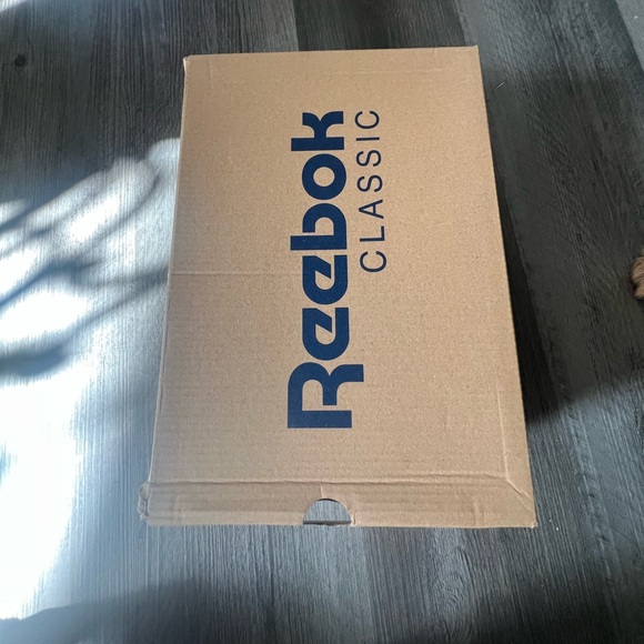 Reebok Gigi Hadid DMX Series 2200 Zip Sneakers Chalk White EF2923 - Picture 5 of 5